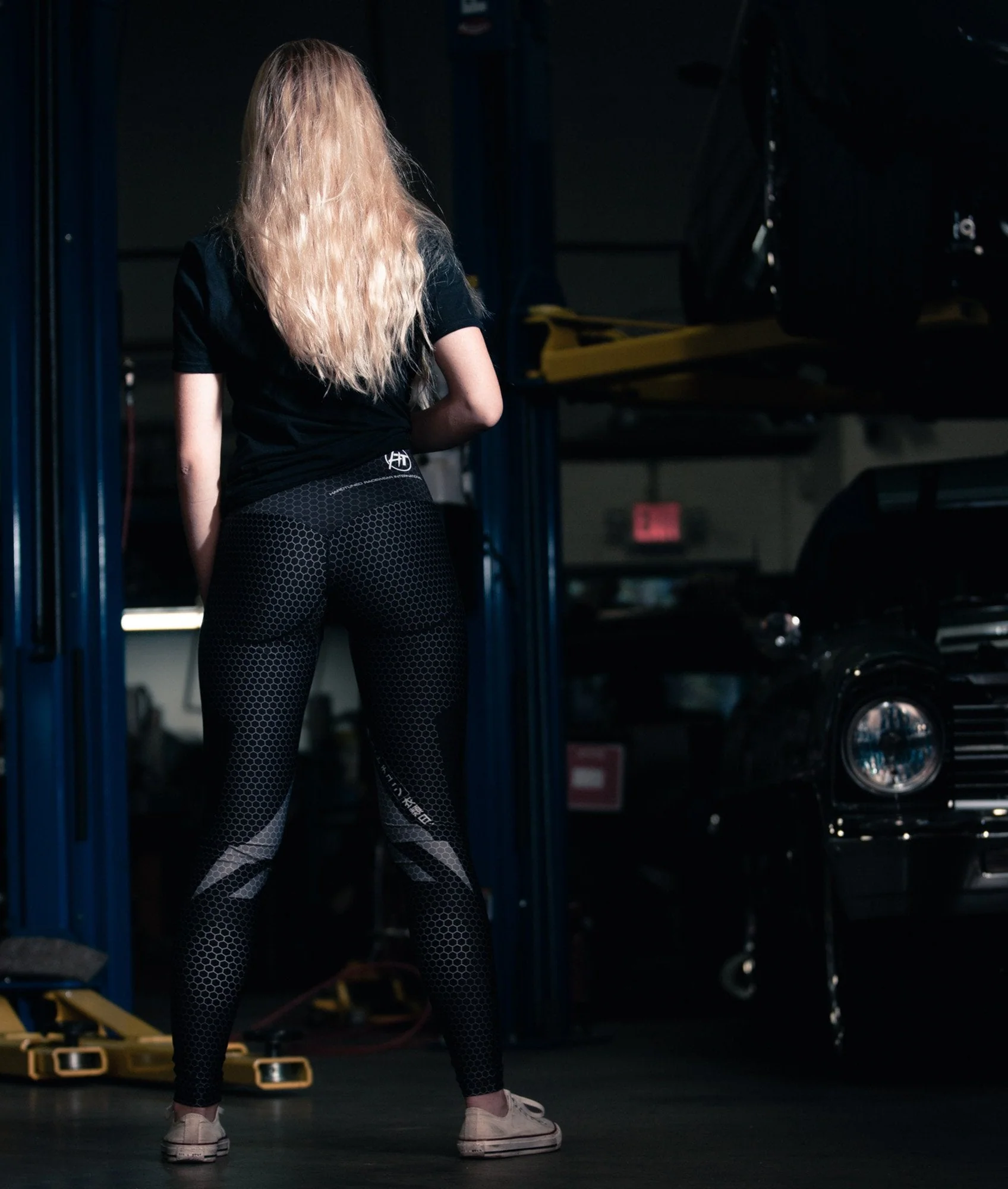 Hex Contour Leggings - Black - Image 2