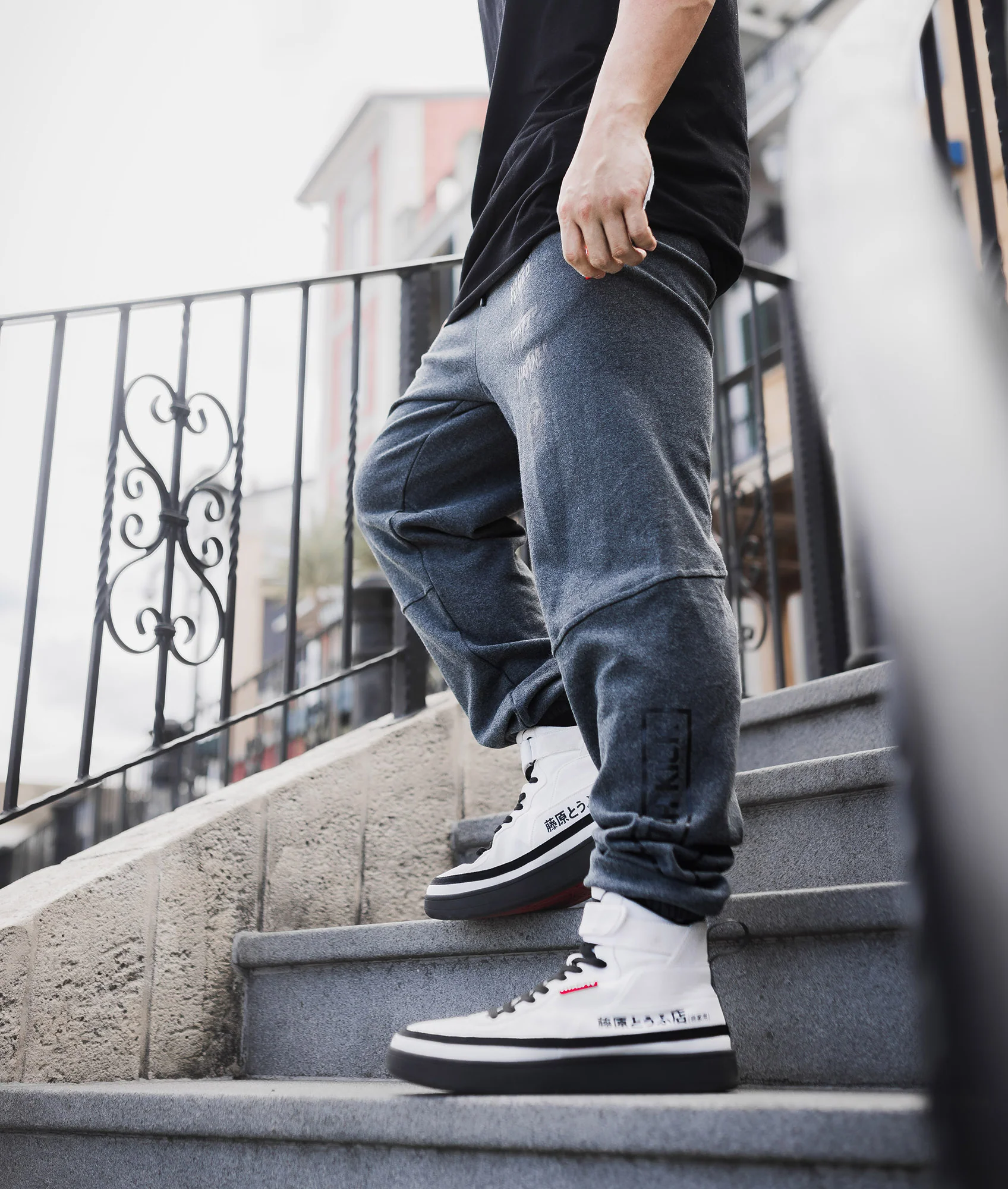 Clutch Kick P1 Fleece Track Pants - Charcoal - Image 8